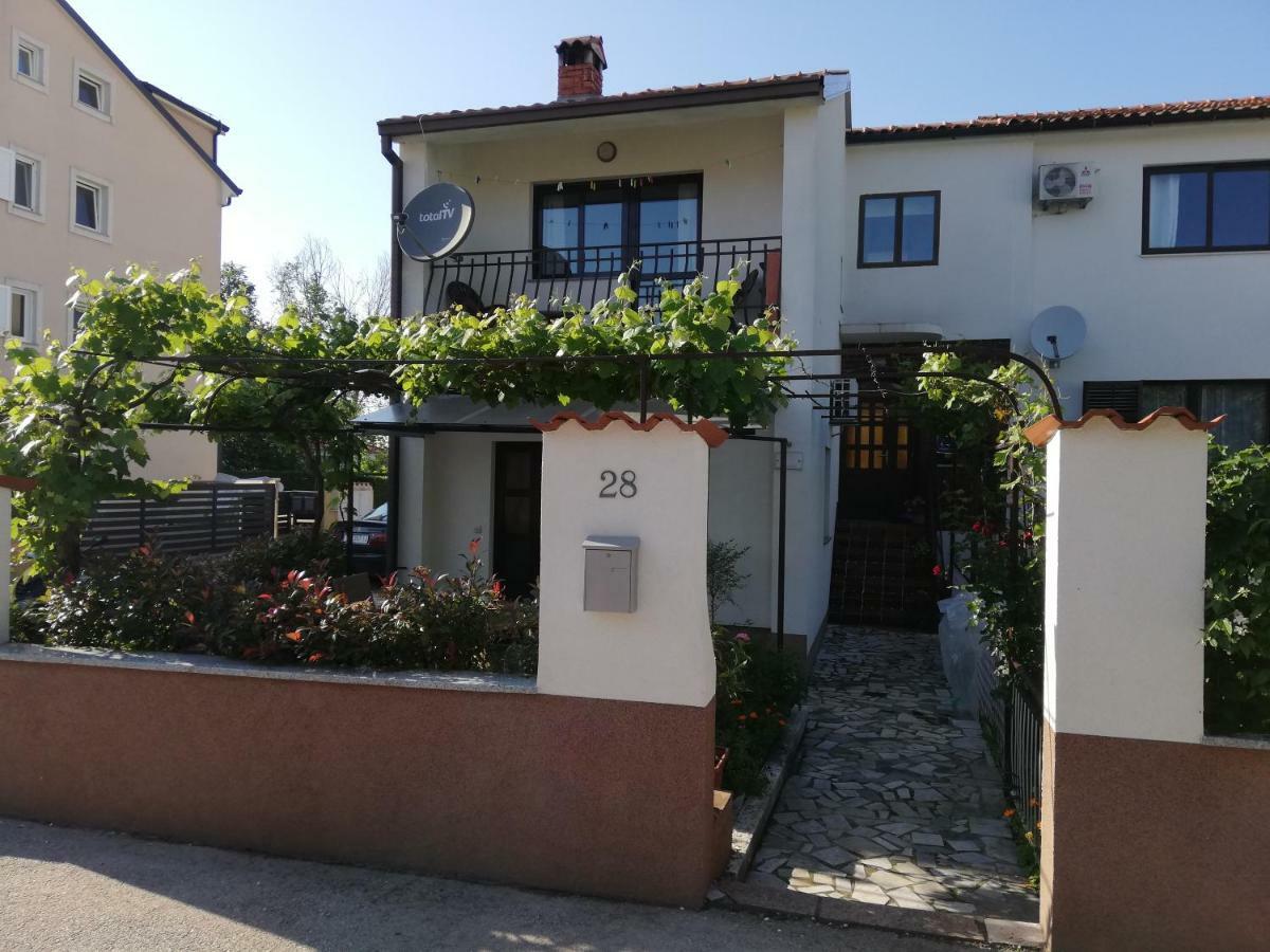 Family Apartman Luka Rovinj Exterior foto